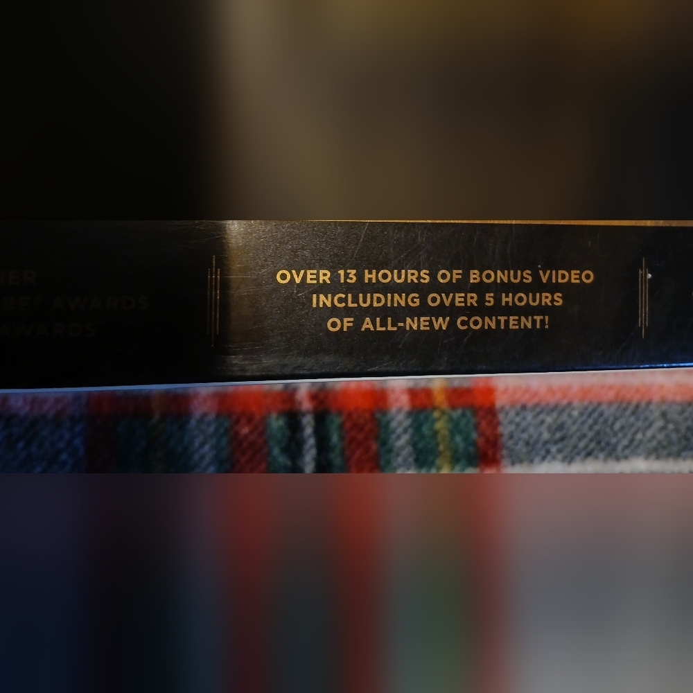 Downton Abbey Complete Collector's Box Set Limited Edition W/Gifts Inside! - Picture 3 of 9